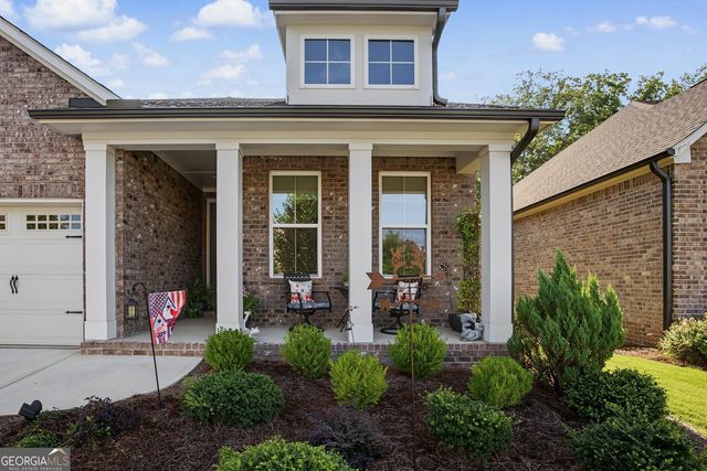 308 Carriage Glen Lane, Woodstock, GA 30188