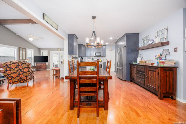 9715 La Rue, San Antonio, TX 78217