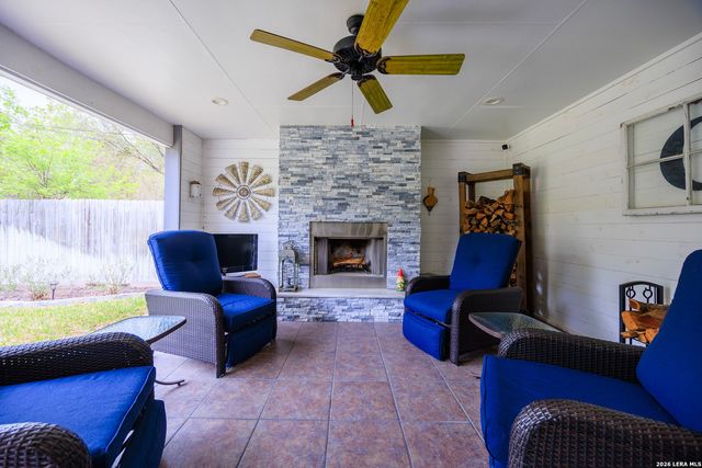 9715 La Rue, San Antonio, TX 78217