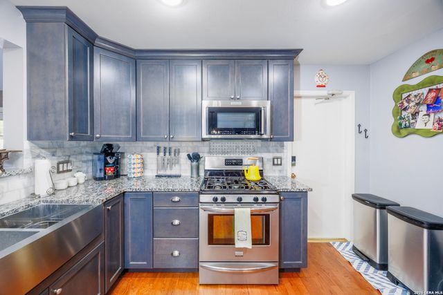 9715 La Rue, San Antonio, TX 78217