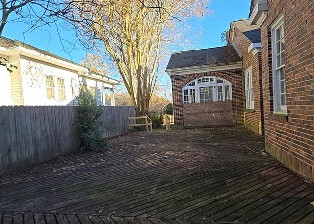 2050 MARYE Street, Alexandria, LA 71301