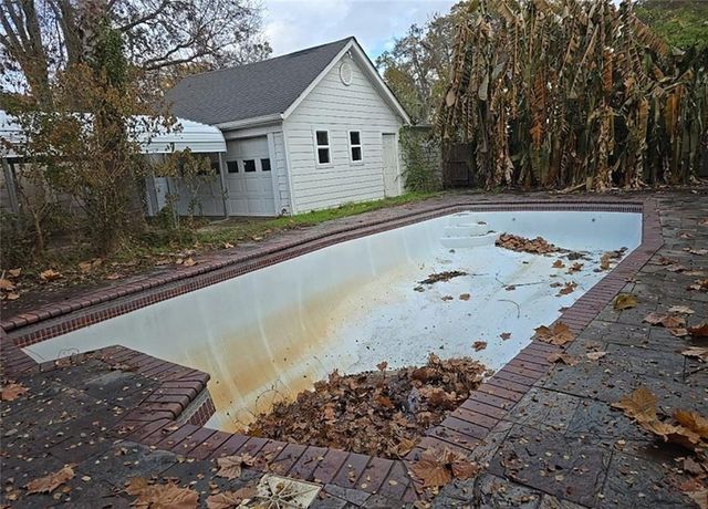 2050 MARYE Street, Alexandria, LA 71301