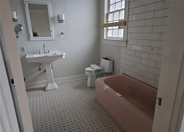 2050 MARYE Street, Alexandria, LA 71301