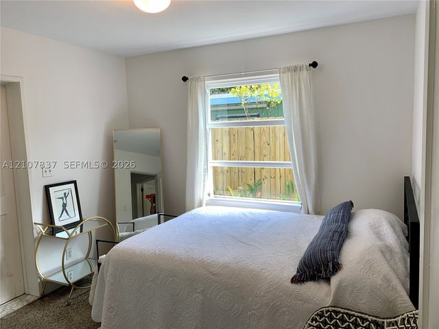 845 SW 11th Ct, Fort Lauderdale, FL 33315