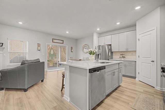 87 Cranson Walk, Pendergrass, GA 30567