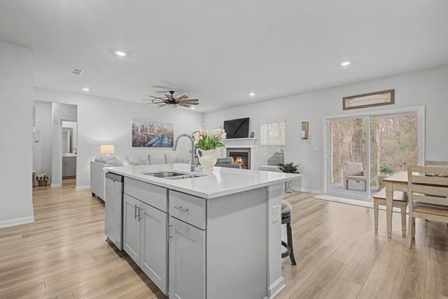 87 Cranson Walk, Pendergrass, GA 30567