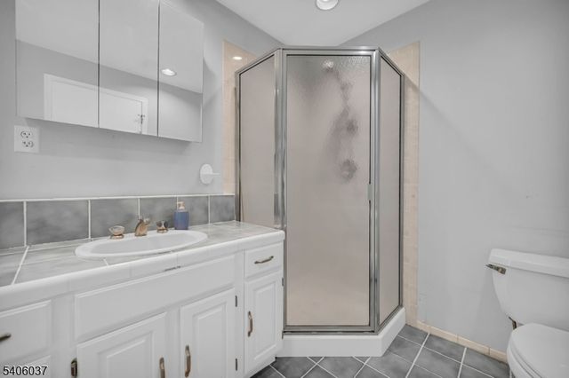 213 Myrtle Ave, Scotch Plains Twp., NJ 07076