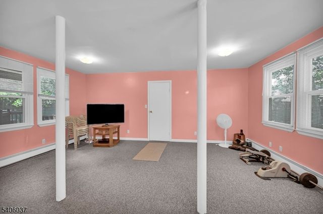 213 Myrtle Ave, Scotch Plains Twp., NJ 07076