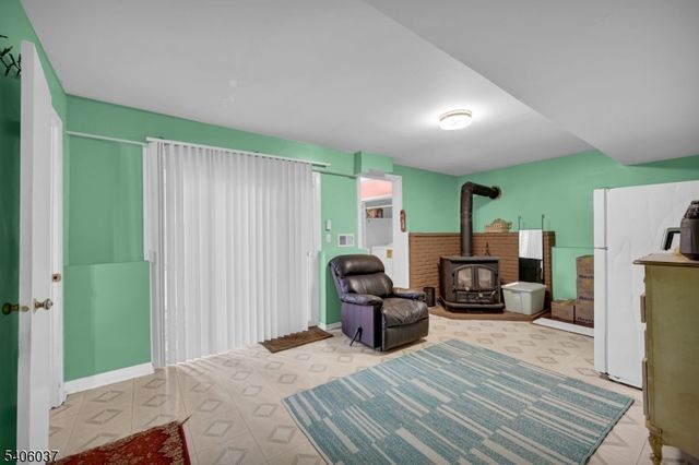 213 Myrtle Ave, Scotch Plains Twp., NJ 07076