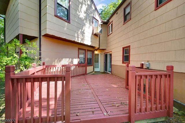 213 Myrtle Ave, Scotch Plains Twp., NJ 07076