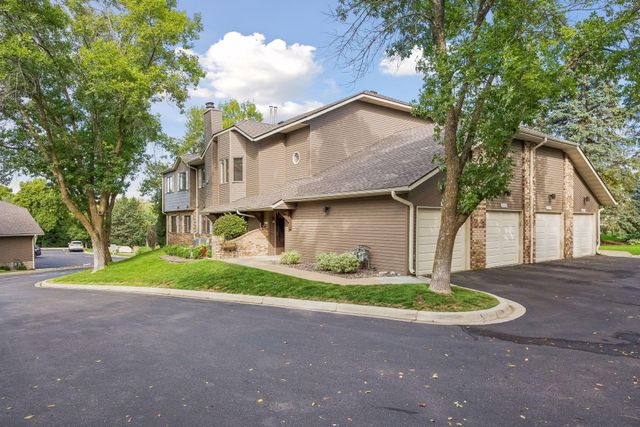 12621 Sherwood Place C11, Minnetonka, MN 55305