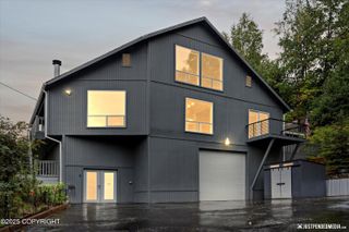 6521 Thurman Drive, Anchorage, AK 99502