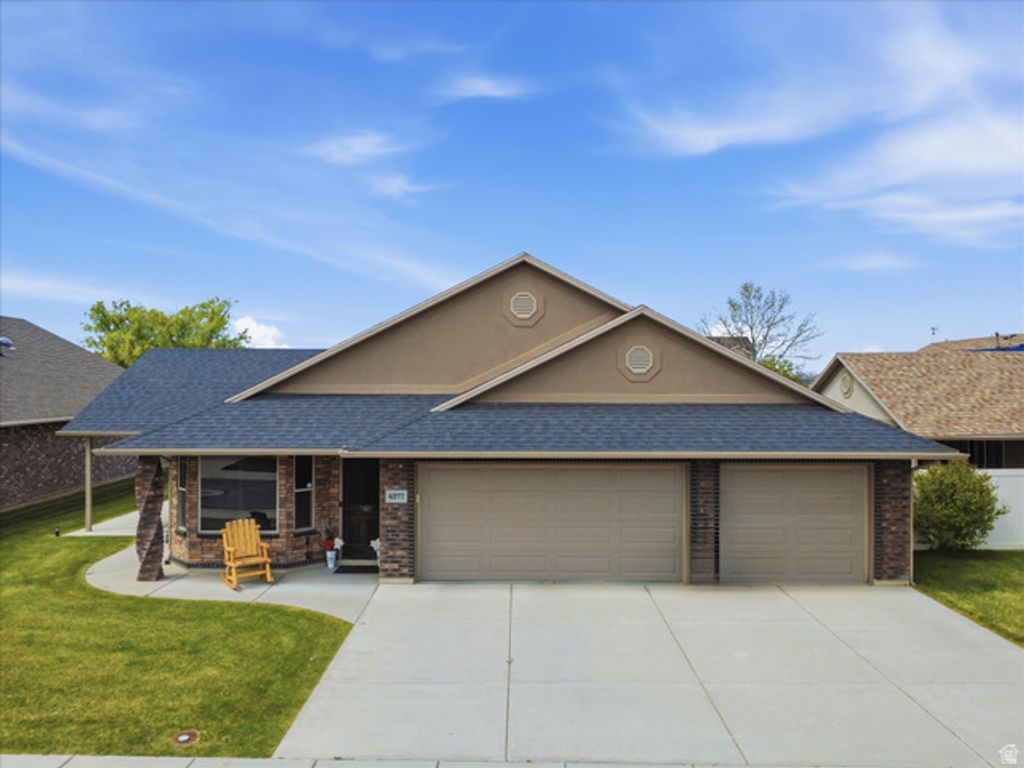 Image 19 of property listing at 4277 S 3475 W, West Haven, UT 84401
