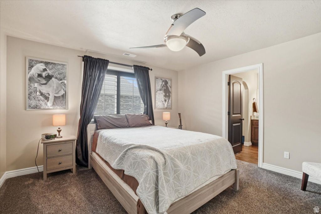 Image 10 of property listing at 4277 S 3475 W, West Haven, UT 84401