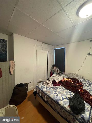 833 WILDER ST, Philadelphia, PA 19147