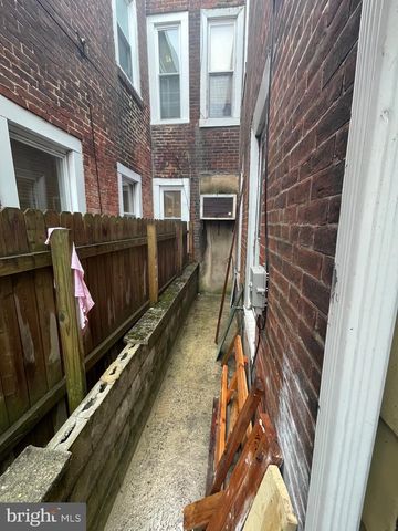 833 WILDER ST, Philadelphia, PA 19147