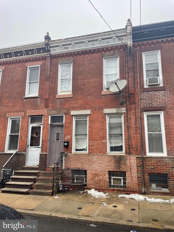 833 WILDER ST, Philadelphia, PA 19147