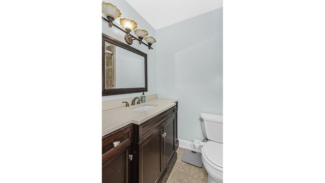 211 E Ohio Street 621, Chicago, IL 60611