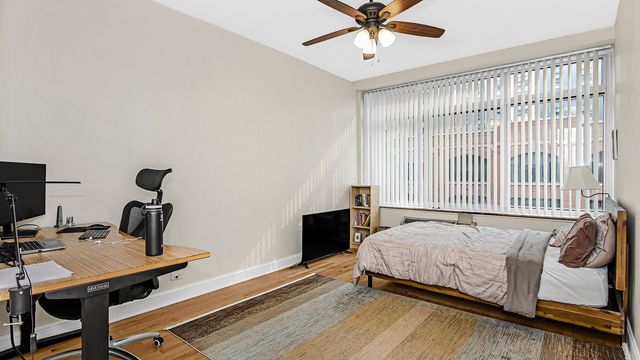 211 E Ohio Street 621, Chicago, IL 60611