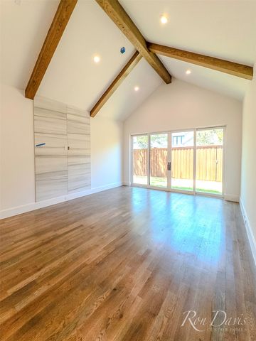 9845 Lenel Place, Dallas, TX 75220