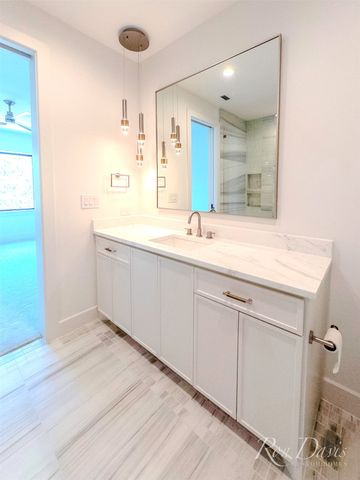 9845 Lenel Place, Dallas, TX 75220