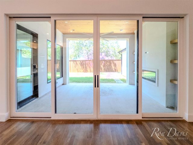9845 Lenel Place, Dallas, TX 75220