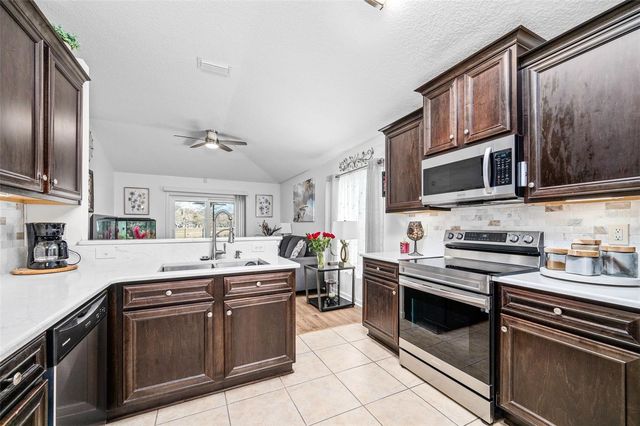 8147 NW 51ST DRIVE, Gainesville, FL 32653