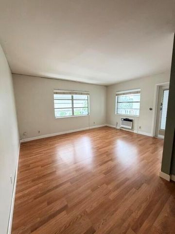 315 7th Avenue S 6B, Lake Worth Beach, FL 33460