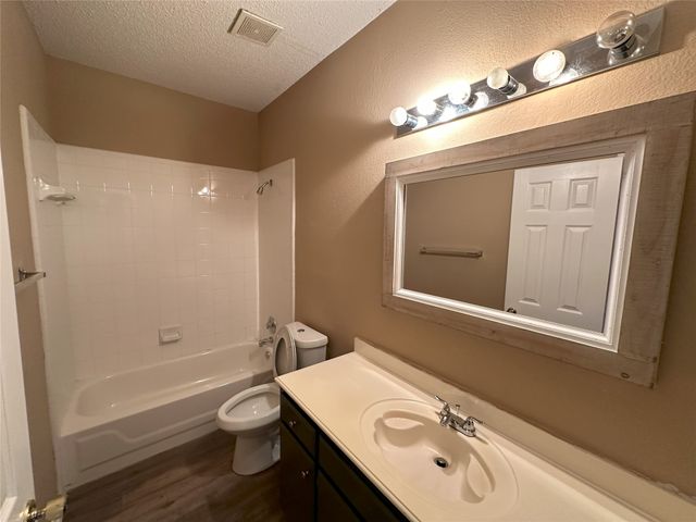 7800 Crestview Drive, Plano, TX 75024