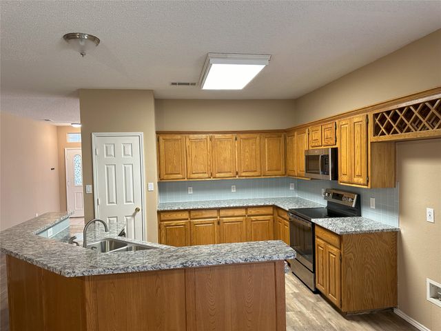 7800 Crestview Drive, Plano, TX 75024