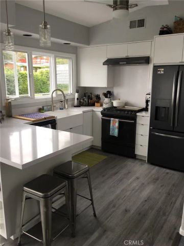 254 Arch Street, Laguna Beach, CA 92651