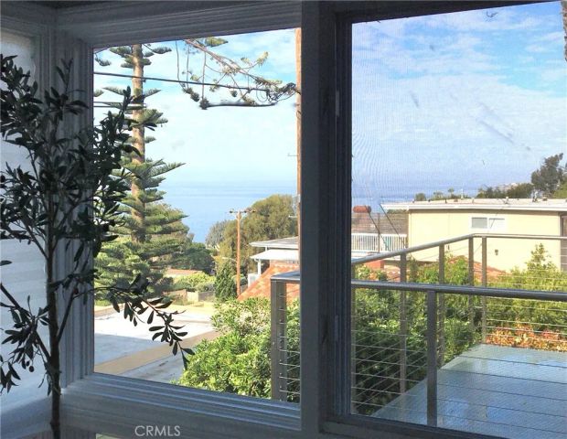 254 Arch Street, Laguna Beach, CA 92651