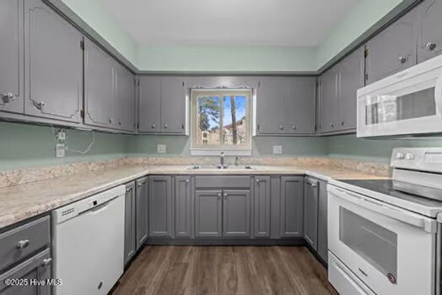 65 Quarterdeck Townes, New Bern, NC 28562