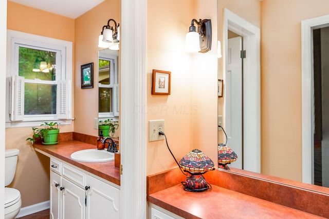 1420 Gambier Road, Mount Vernon, OH 43050