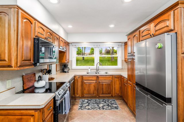1420 Gambier Road, Mount Vernon, OH 43050