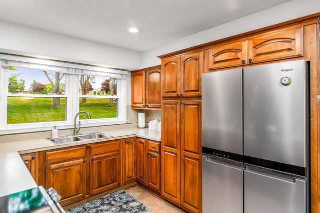 1420 Gambier Road, Mount Vernon, OH 43050