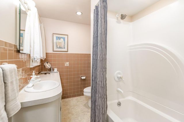 1420 Gambier Road, Mount Vernon, OH 43050