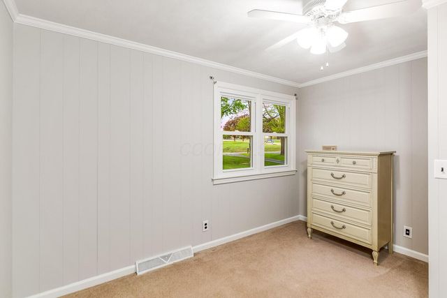 1420 Gambier Road, Mount Vernon, OH 43050