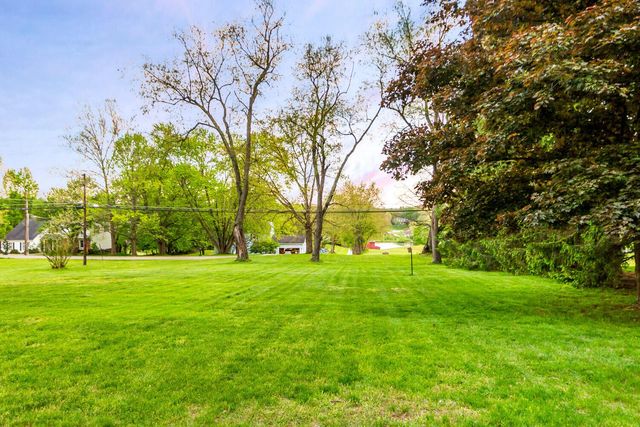 1420 Gambier Road, Mount Vernon, OH 43050
