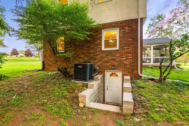 1420 Gambier Road, Mount Vernon, OH 43050