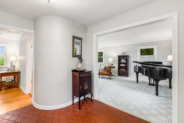 1420 Gambier Road, Mount Vernon, OH 43050