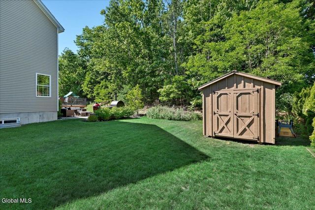 3 Tomaselli Court, Ballston Spa, NY 12020