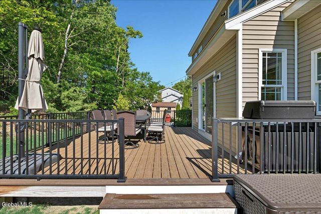 3 Tomaselli Court, Ballston Spa, NY 12020