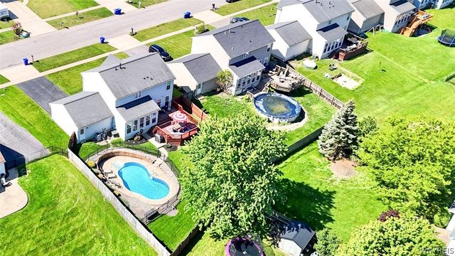 2235 Hunters Hollow Lane, Hamburg, NY 14085