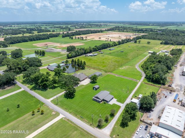 1509 Chemin Agreable, Youngsville, LA 70592