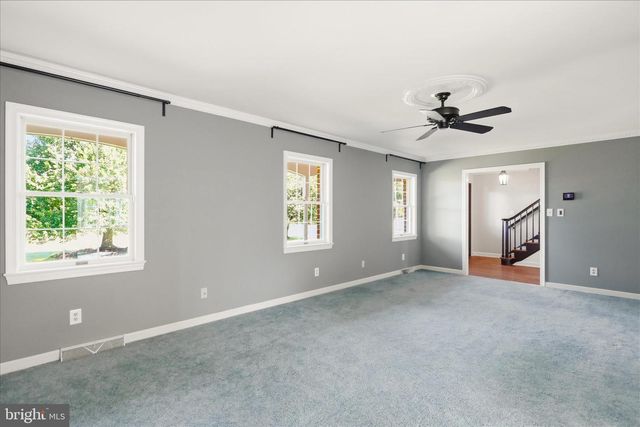 2242 SCOTLAND ROAD, Chambersburg, PA 17201