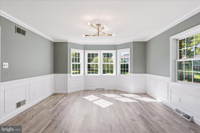 2242 SCOTLAND ROAD, Chambersburg, PA 17201