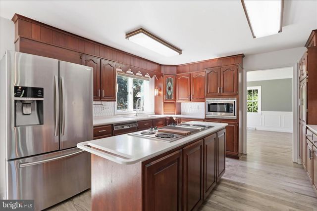 2242 SCOTLAND ROAD, Chambersburg, PA 17201