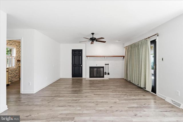 2242 SCOTLAND ROAD, Chambersburg, PA 17201