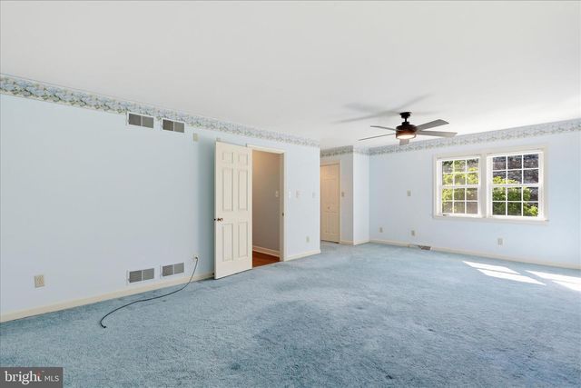 2242 SCOTLAND ROAD, Chambersburg, PA 17201